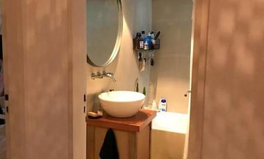 A 3/c de Av. Maipú, Casa en 2 Plantas, 5 Amb. con Fondo, Piscina y Cochera