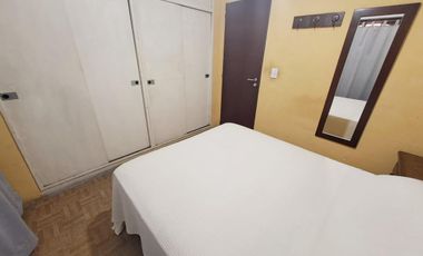 VENTA CASA 5 AMB GARAGE PISCINA JARDIN LANUS OESTE