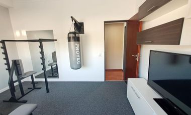 VENTA CASA 5 AMB GARAGE PISCINA JARDIN LANUS OESTE