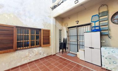 VENTA CASA 5 AMB GARAGE PISCINA JARDIN LANUS OESTE
