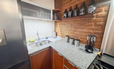 VENTA CASA 5 AMB GARAGE PISCINA JARDIN LANUS OESTE