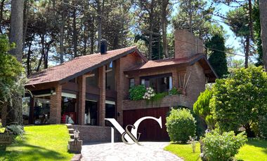 Casa en venta en Pinamar 5 amb a 300mts del mar