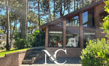 Casa en venta en Pinamar 5 amb a 300mts del mar