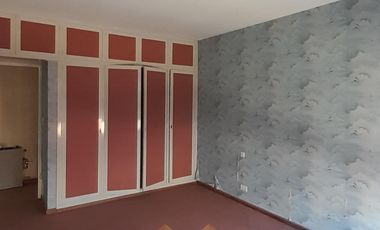 Casa apta oficina en alquiler