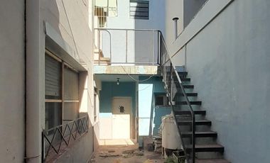 Casa apta oficina en alquiler