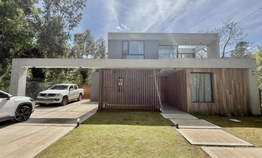 Impecable casa para 8 personas en alquiler temporario