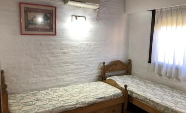 Casa en venta - 3 Dormitorios 3 Baños - Esteban Echeverría