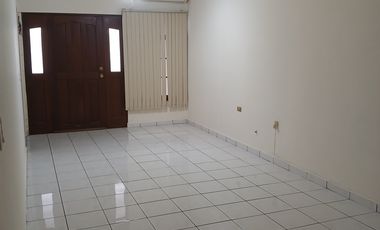CASA EN RENTA COL. MITRAS CENTRO MONTERREY, N.L.