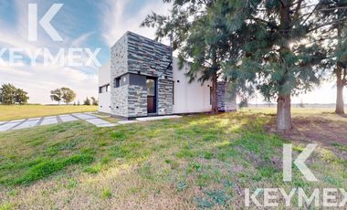 CASA EN VENTA -  LA VICTORIA POLO CLUB