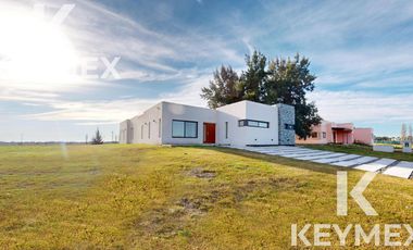 CASA EN VENTA -  LA VICTORIA POLO CLUB