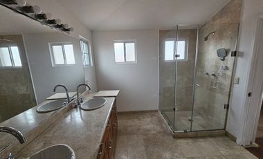 Casa en venta en Los Robles Lerma Ocoyoacac