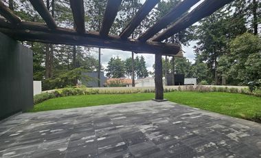 Casa nueva en venta en Club de Golf los Encinos