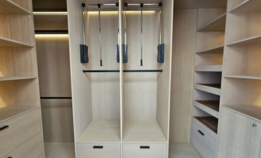 Casa nueva en venta en Club de Golf los Encinos