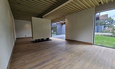 Casa nueva en venta en Club de Golf los Encinos