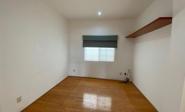 Casa en venta en Los Robles a precio de oportunidad