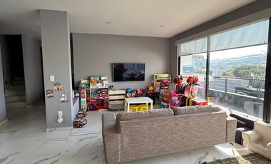 Casa en venta en lomas verdes