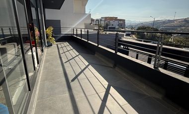 Casa en venta en lomas verdes