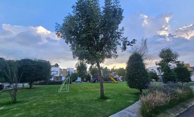 Casa en venta en VISTA BOSQUE 4 habitaciones