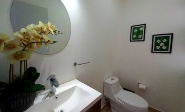 Casa en venta en VISTA BOSQUE 4 habitaciones