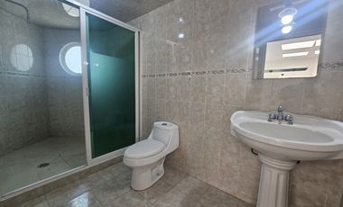 Oficina en venta frente a sendero ejidal