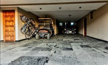 Casa en venta en Club de Golf Los Encinos