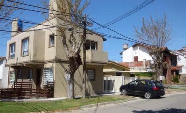 Dúplex en venta - 1 Dormitorio 1 Baño - 200Mts2 - Mar de Ajó