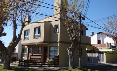 Dúplex en venta - 1 Dormitorio 1 Baño - 200Mts2 - Mar de Ajó