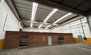 Alquiler de 6451 mts cubiertos de Nave Industrial Cir 2