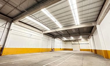 Alquiler de 6451 mts cubiertos de Nave Industrial Cir 2