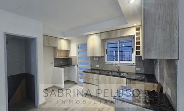 Dúplex en VENTA ubicado en Hurlingham