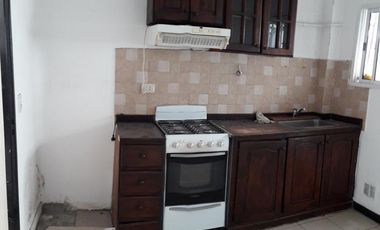 HAEDO 4200 - 2 UNIDADES  - LOTE 180 MTS - FLORIDA - VENDE