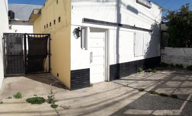 HAEDO 4200 - 2 UNIDADES  - LOTE 180 MTS - FLORIDA - VENDE