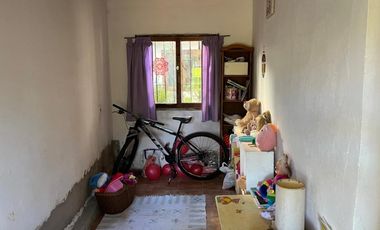 Casa en venta - 4 Dormitorios 2 Baños - Villa Gesell