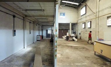 Depósito en venta - 1 Baño - Boca