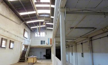 Depósito en venta - 1 Baño - Boca