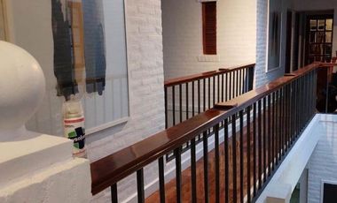 Venta imperdible casa, zona centrica