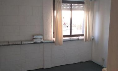 Departamento en venta - 4 Dormitorios 2 Baños - Cochera - 103Mts2 - Béccar, San Isidro