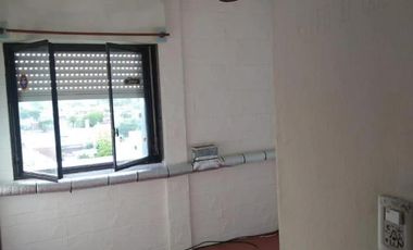 Departamento en venta - 4 Dormitorios 2 Baños - Cochera - 103Mts2 - Béccar, San Isidro