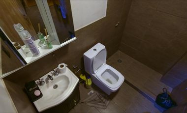 Venta en block de Local comercial y departamentos en Ciudad Evita - Inversion para renta