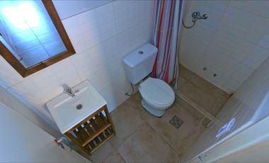 Venta en block de Local comercial y departamentos en Ciudad Evita - Inversion para renta