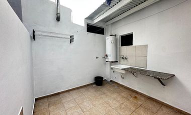 ALQUILER PH 2 AMBIENTES PATIO PIÑEYRO