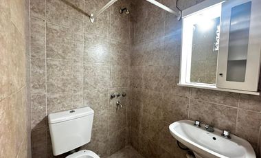 ALQUILER PH 2 AMBIENTES PATIO PIÑEYRO