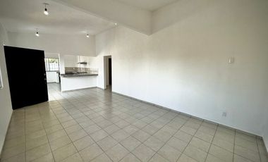 DEPARTAMENTO EN RENTA PLANTA ALTA