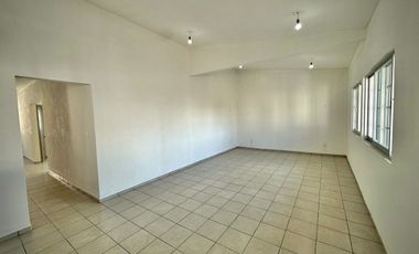 DEPARTAMENTO EN RENTA PLANTA ALTA