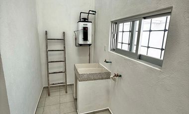 DEPARTAMENTO EN RENTA PLANTA ALTA