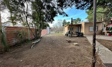 Casa en venta - 2 Dormitorios 1 Baño - Aguas Verdes