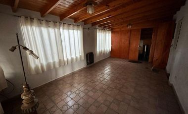 Casa en venta - 2 Dormitorios 1 Baño - Aguas Verdes