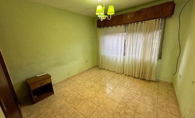 Casa en venta - 2 Dormitorios 1 Baño - Aguas Verdes