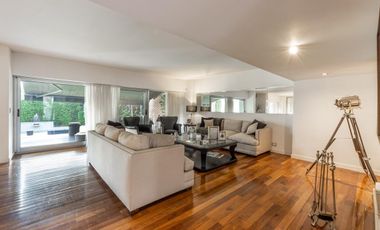 Casa en ALQUILER en Acassuso - San Isidro