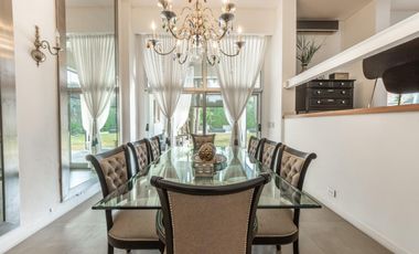 Casa en ALQUILER en Acassuso - San Isidro